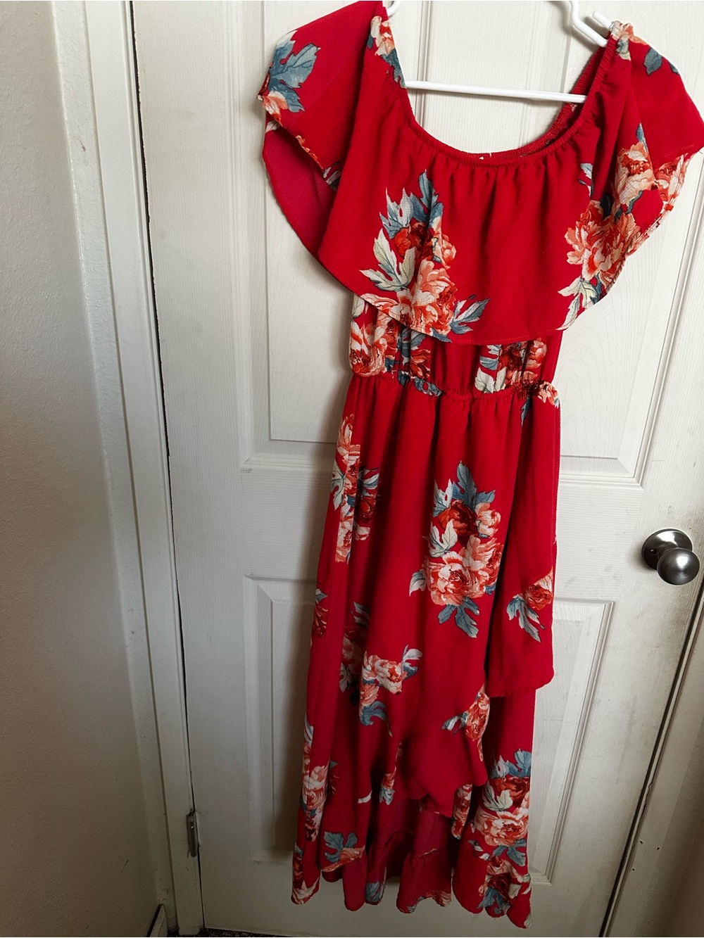 Women floral Red Floral Off-Shoulder Dress M